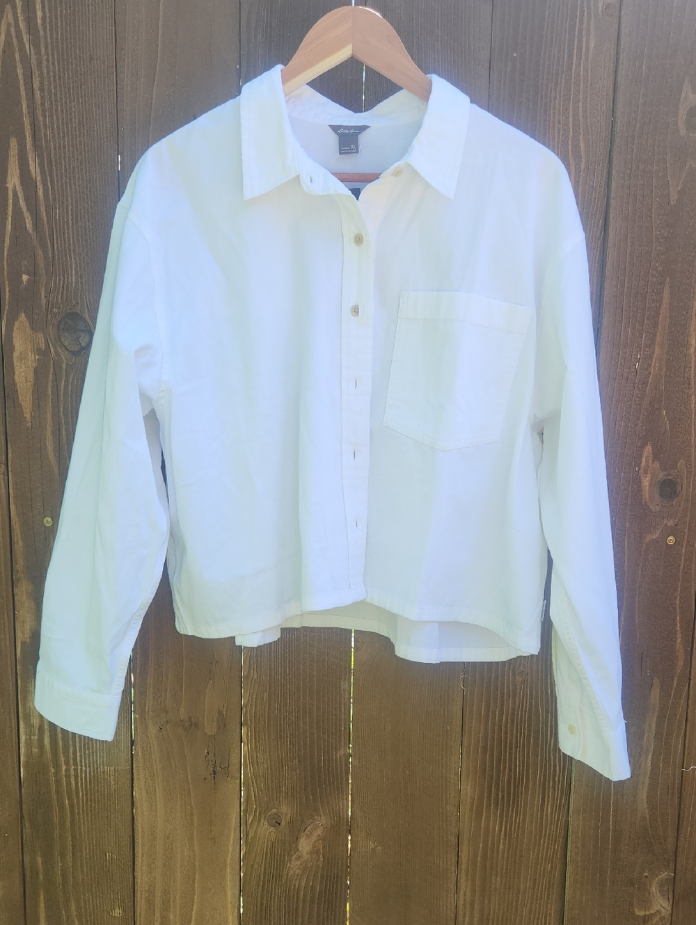 Womens Eddie Bauer Chropper White Button-Up Shirt